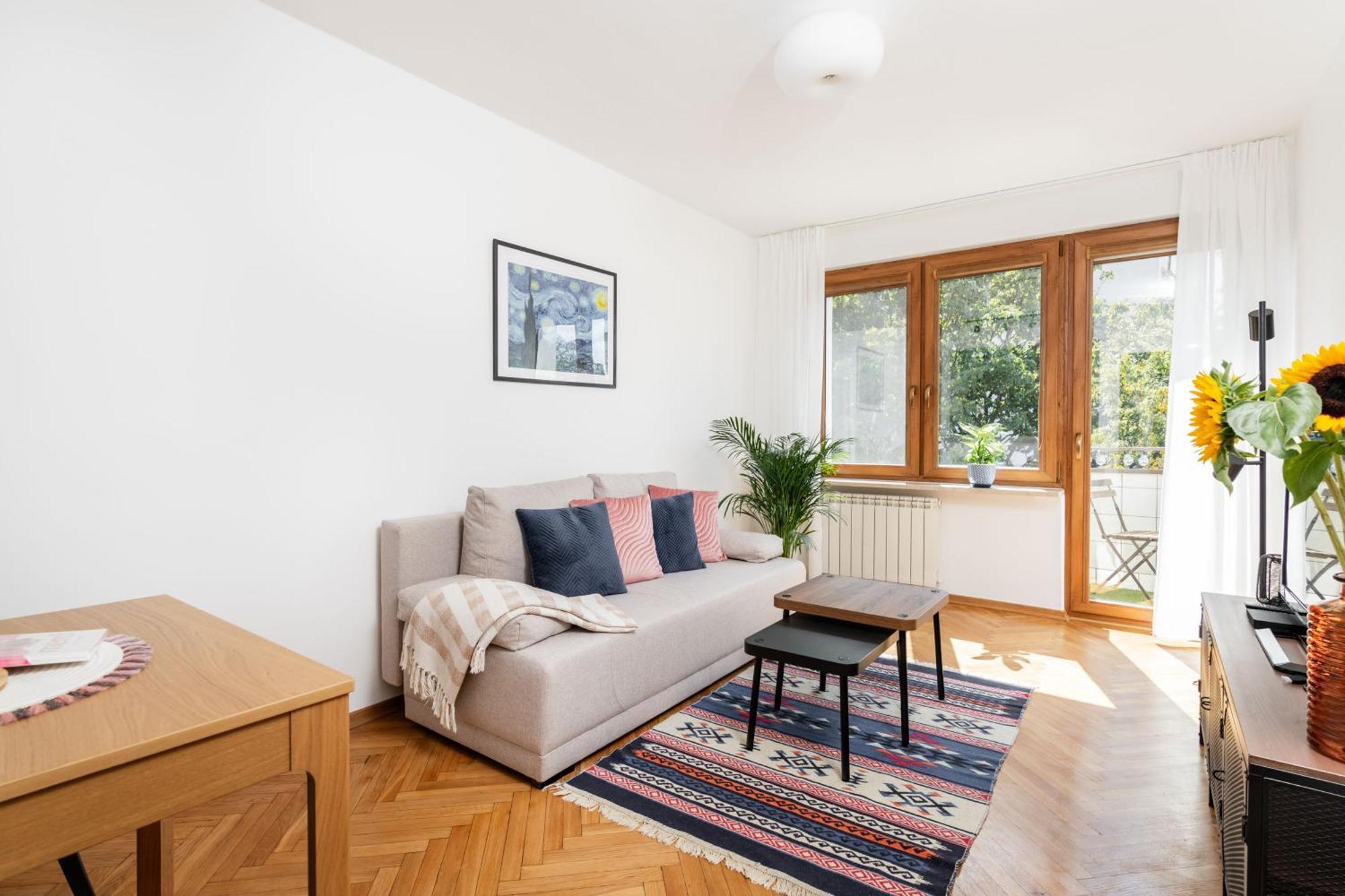 Appartement Przytulne Mieszkanko Z Balkonem I Parkingiem W Sercu Pragi Poludnie