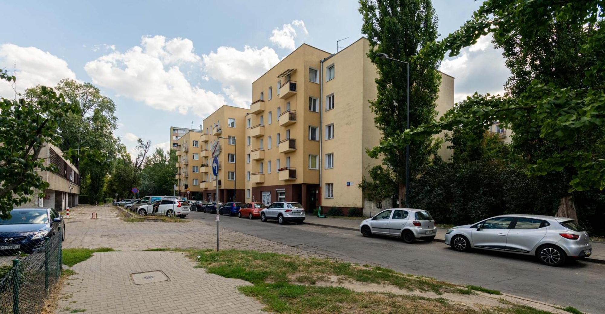 Przytulne Mieszkanko Z Balkonem I Parkingiem W Sercu Pragi Poludnie Appartement